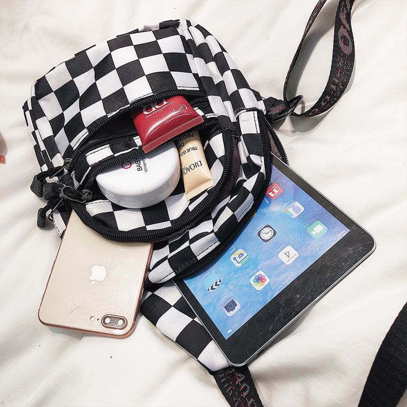 Checkered Sling Bag - Gadget Aliens 