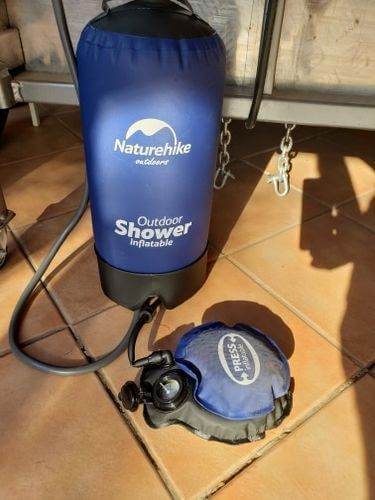 Outdoor Shower Bag Camping Folding Shower - Gadget Aliens 