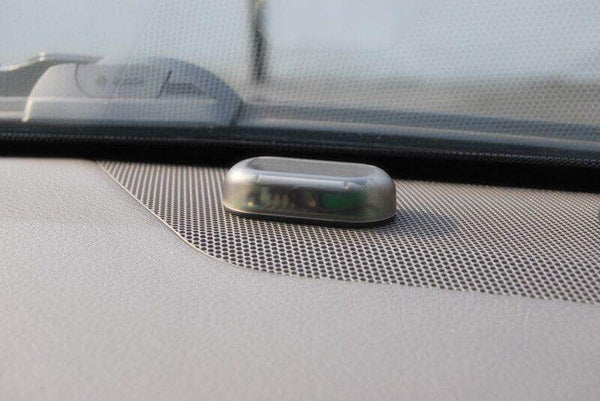 Solar simulation anti-theft warning light - Gadget Aliens 