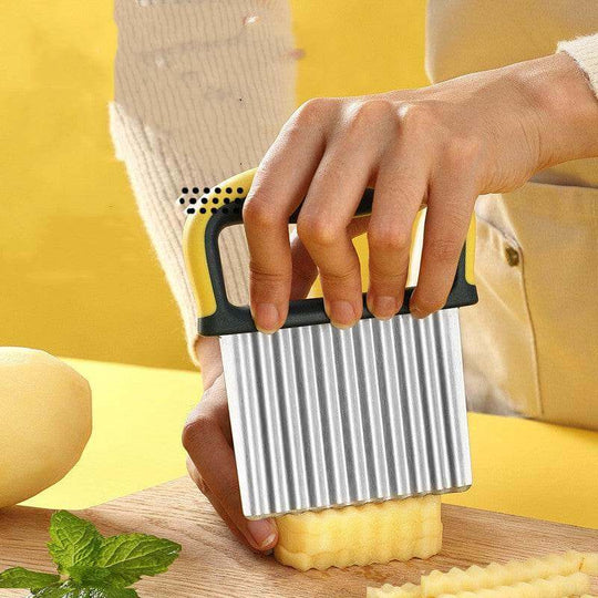 Diced Potato With Wolf Tooth Knife Kitchen Gadgets - Gadget Aliens 