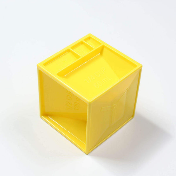 Kitchen Gadgets With Scale And Small Measuring Cup Integrated Baking Measurement - Gadget Aliens