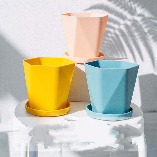 Durable Breathable Plastic Flowerpot – Eco-Friendly & Degradable - Gadget Aliens 